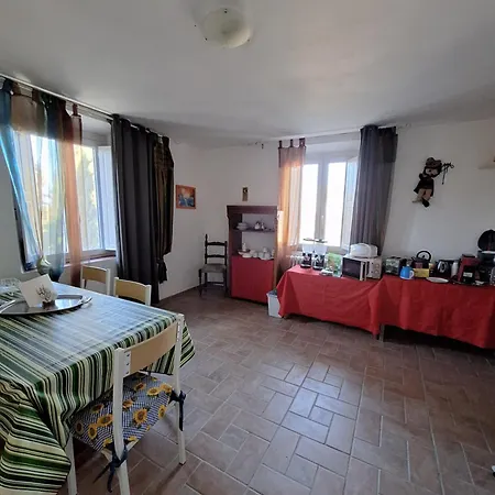 Mama' Πανσιόν 3*